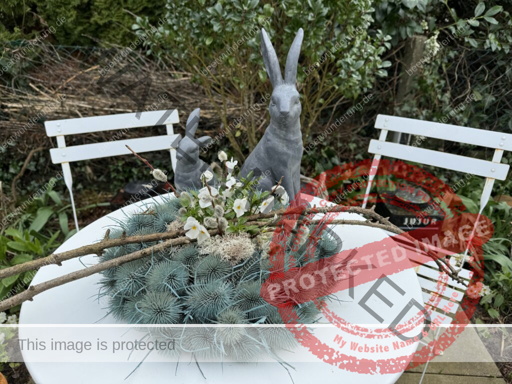 Weisser Garten, Osterdekoration, Osterhase, Kranz