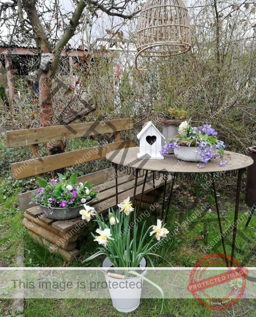 Sitzplatz
Lieblingssitzplatz
beetwunderung.de
terrasse
Gartenstühle
Gartentisch
sven beck
blüh auf!
Gartenbuch